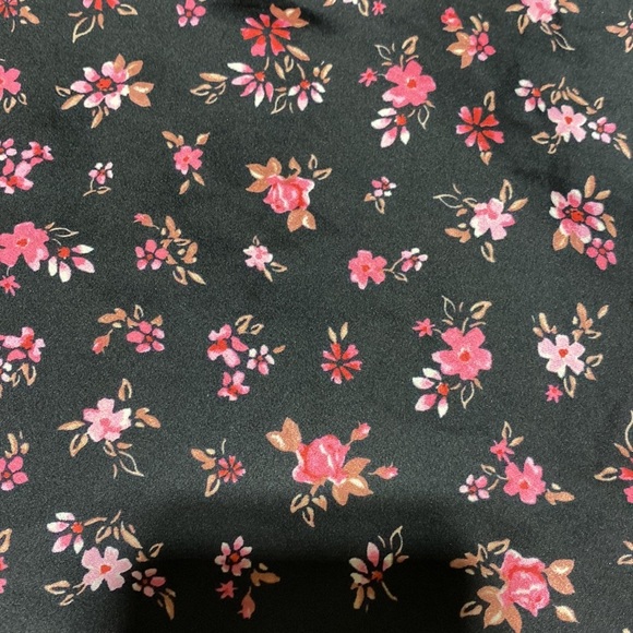 Victoria’s secret’s lace slip - Picture 2 of 5